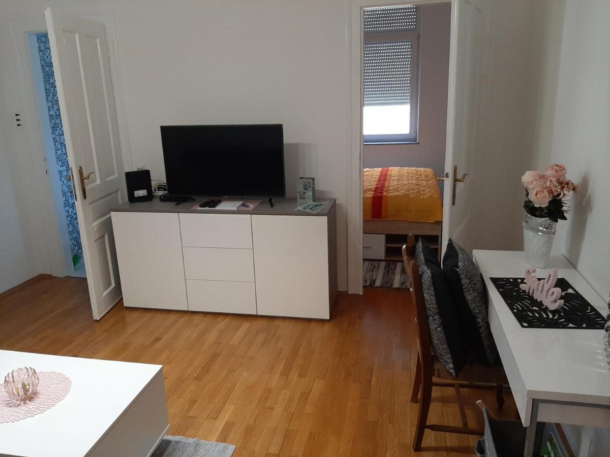 Apartman Kod Kestena أوسييك المظهر الخارجي الصورة